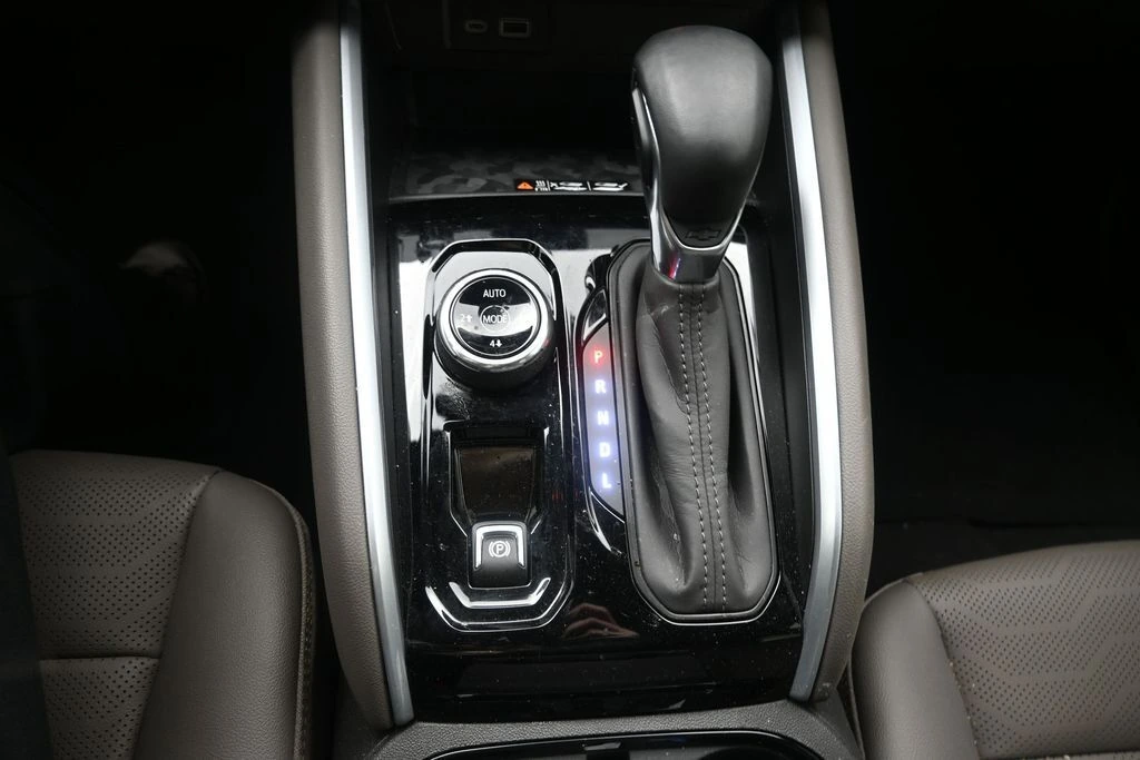 2024 Chevrolet Colorado ZR2 - Photo 24