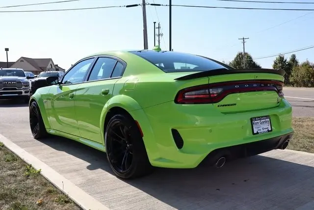 2023 Dodge Charger R/T Scat Pack Widebody photo 32