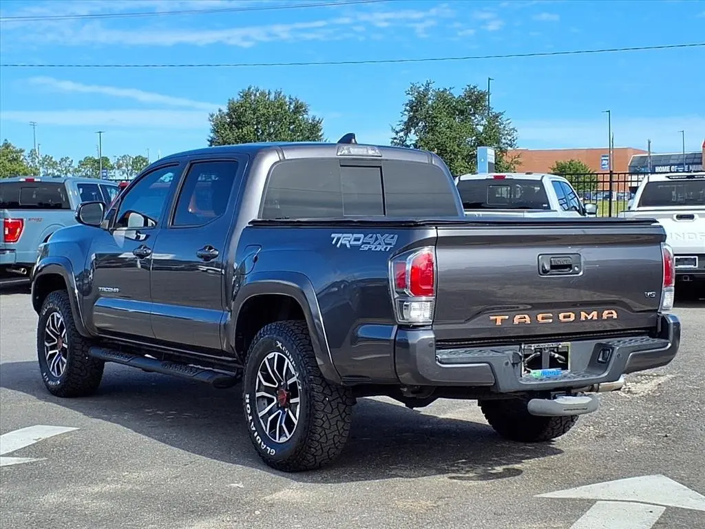 2021 Toyota Tacoma SR5 photo 5
