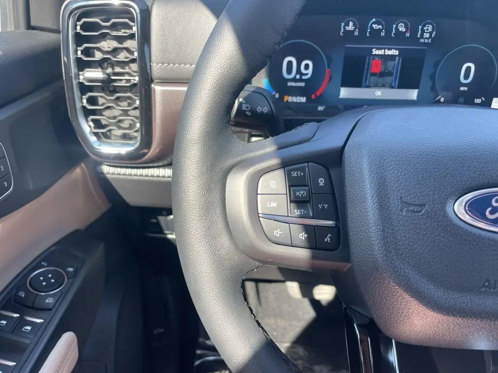 2025 Ford Ranger Lariat photo 15