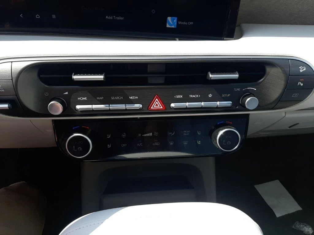 2026 Hyundai Palisade Limited - Photo 18