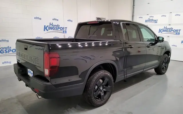 2026 Honda Ridgeline Black Edition photo 2