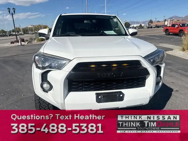 2015 Toyota 4Runner Base photo 7