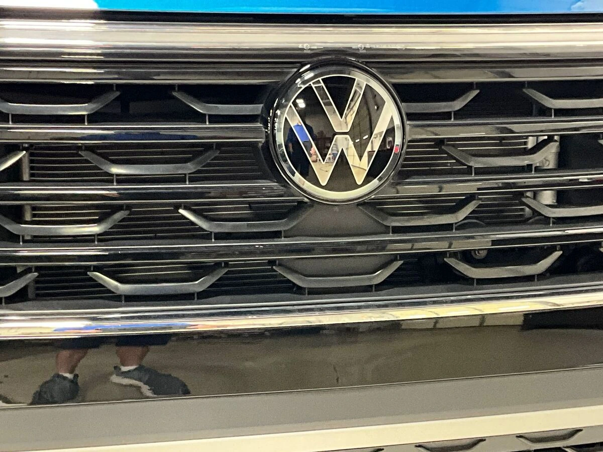 2024 Volkswagen Atlas Cross Sport SE w/Tech - Photo 29