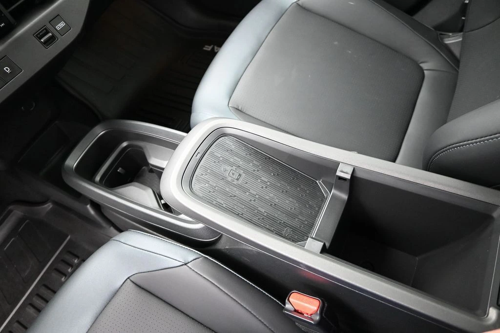 2026 Nissan LEAF SV+ - Photo 25