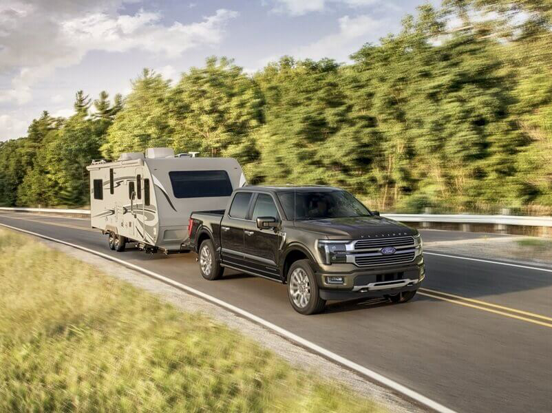 25 Ford Super Duty Towing Main