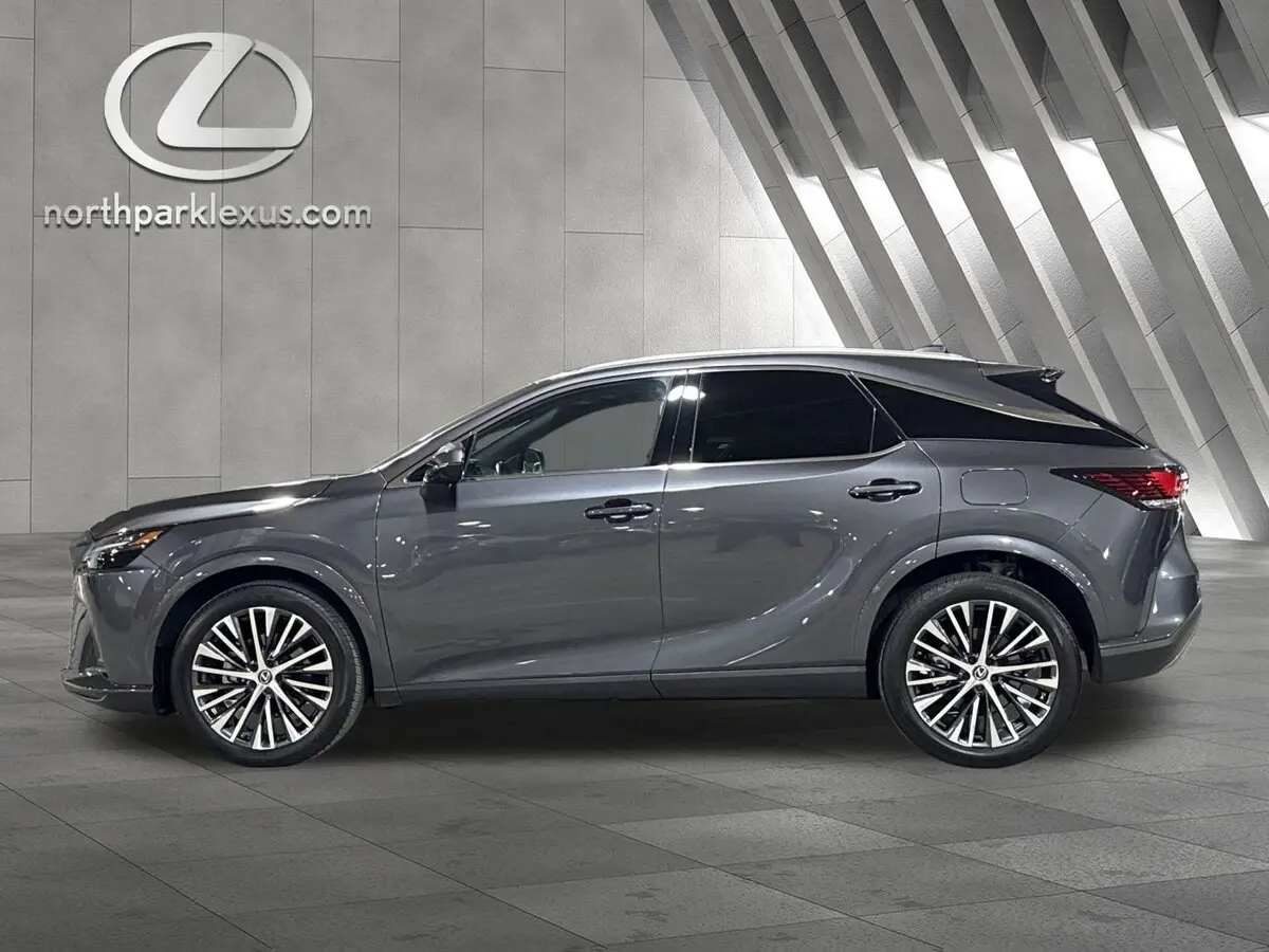 2025 Lexus RX 350's photo