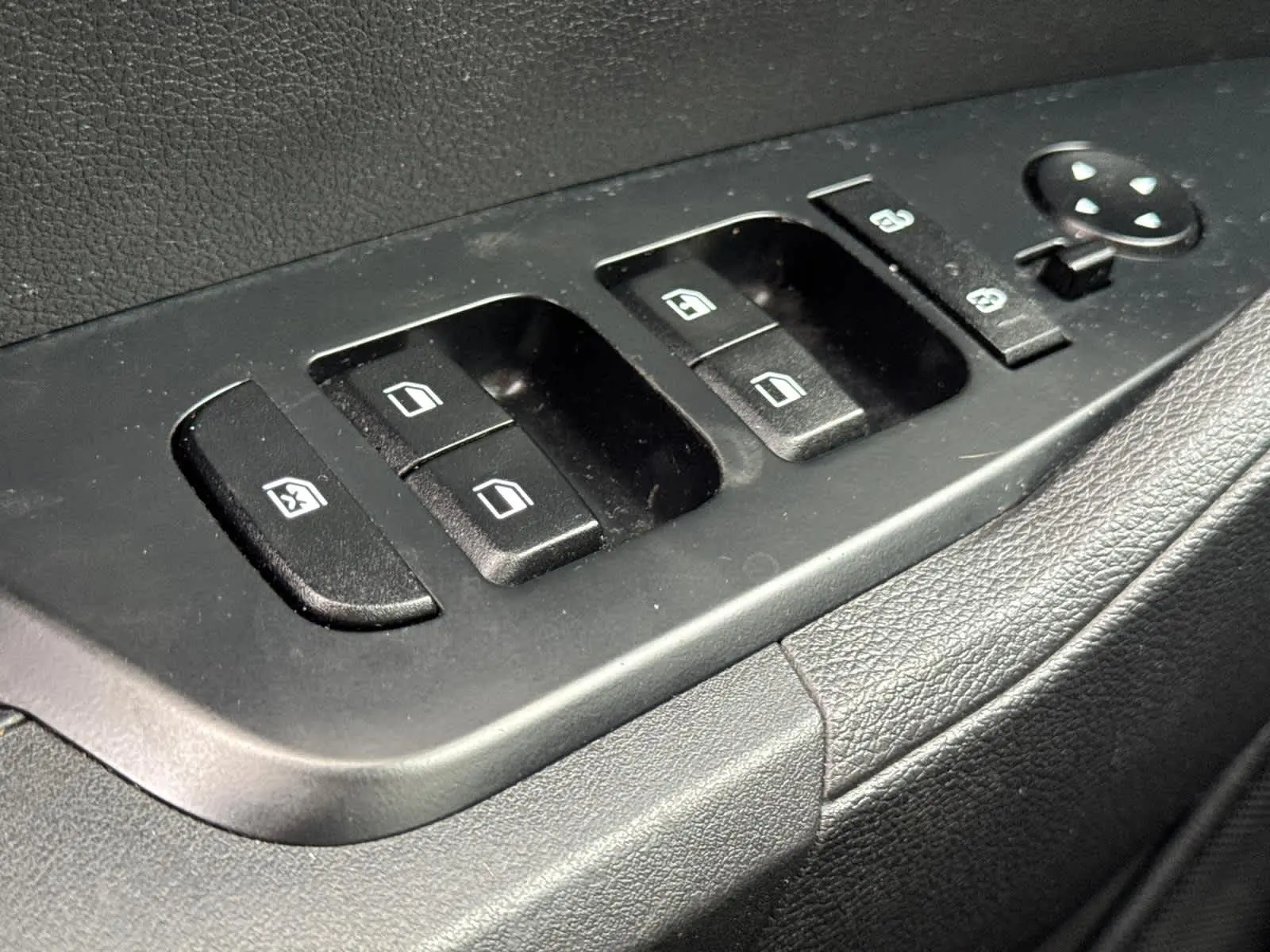 2023 Kia Sportage Hybrid LX photo 22