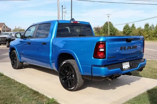 2026 Ram 1500 Laramie Night Edition photo 32