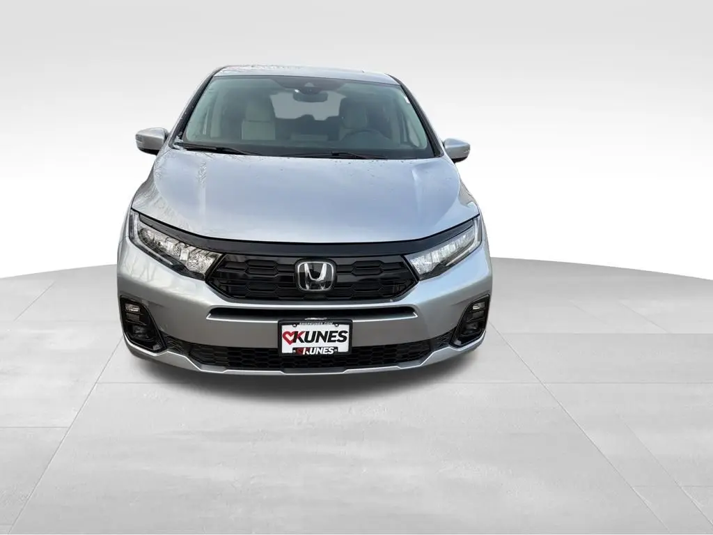 2026 Honda Odyssey Elite photo 2