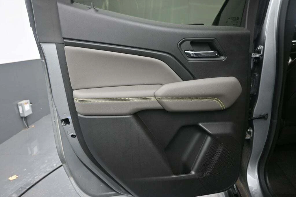 2024 Chevrolet Colorado ZR2 - Photo 31