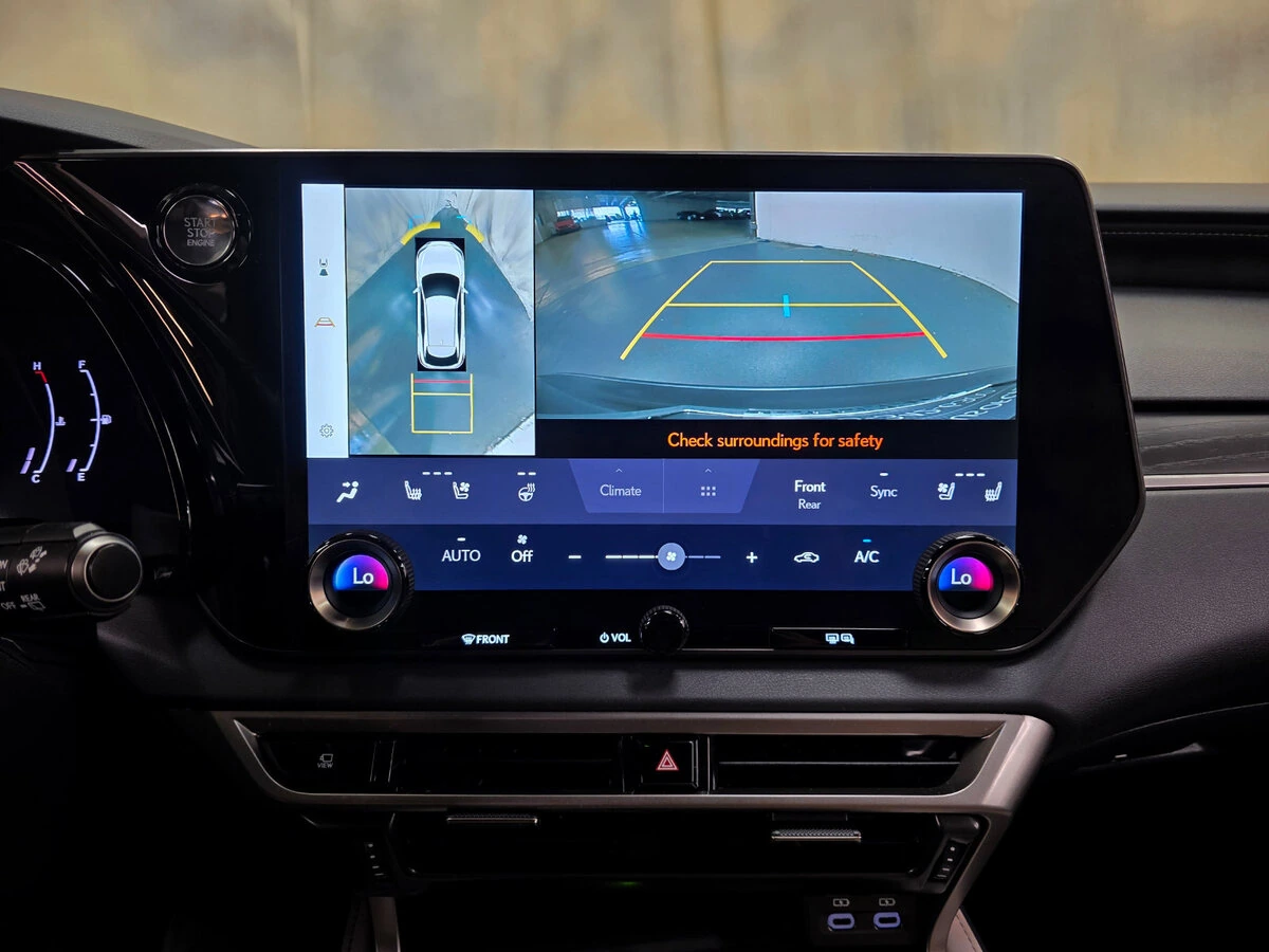 2024 Lexus RX 350 - Photo 17