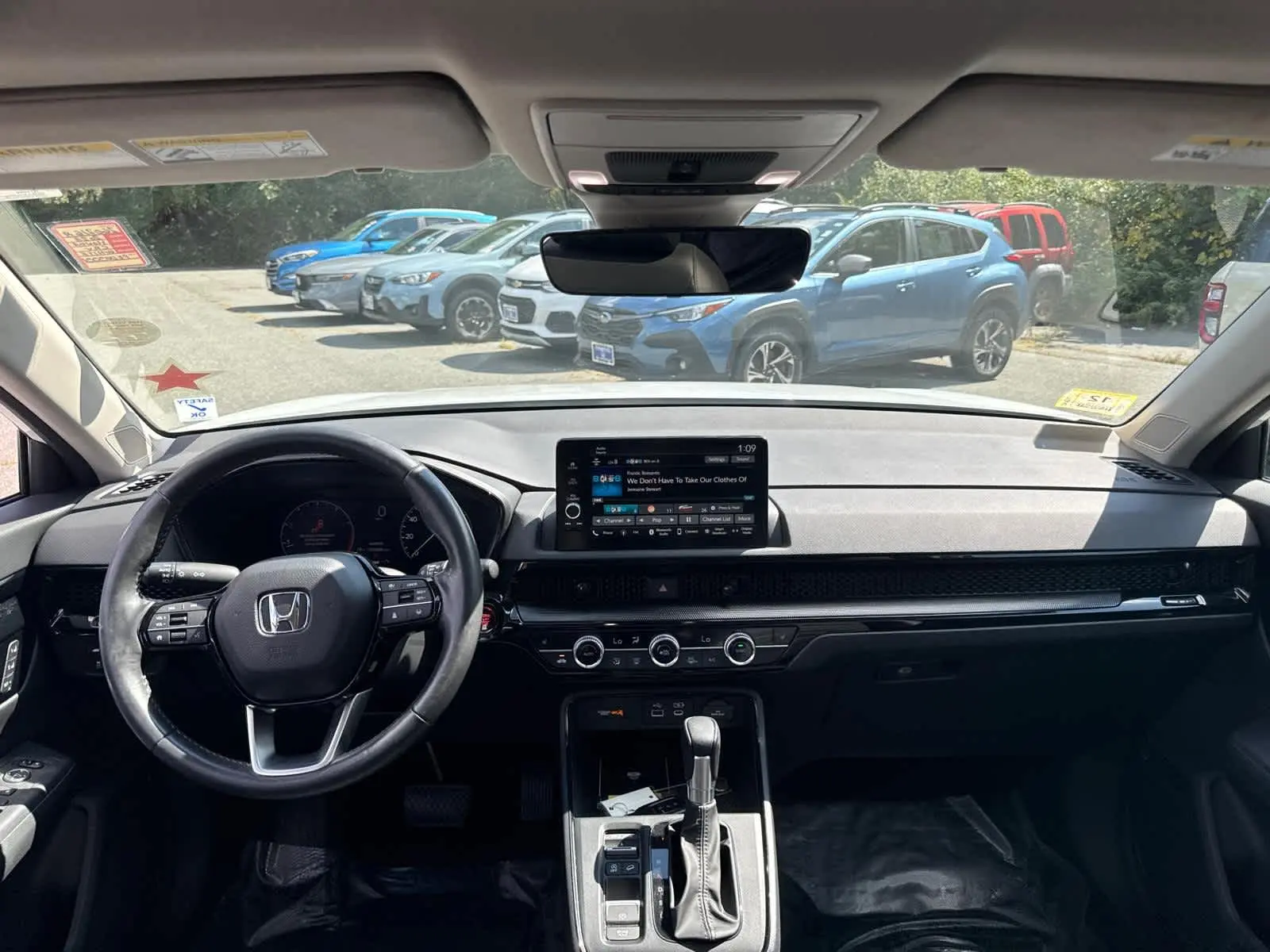 2023 Honda CR-V EX-L photo 32
