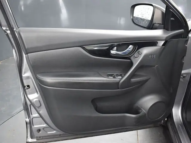 2022 Nissan Rogue Sport SV photo 8