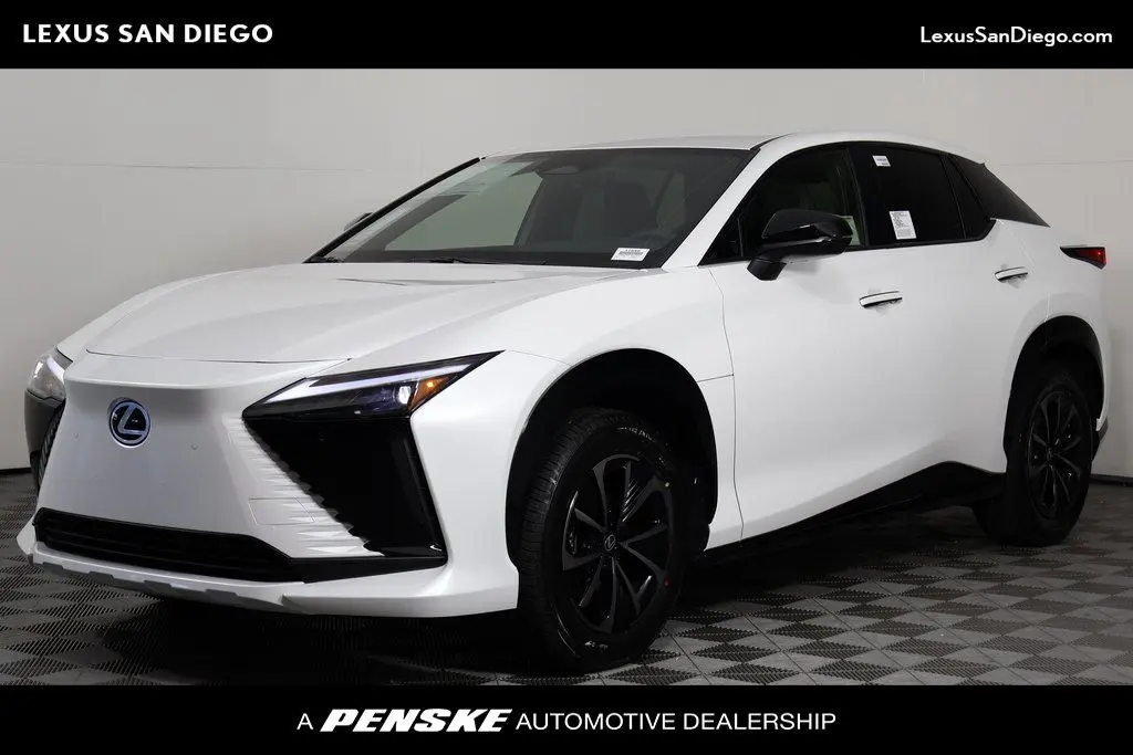 2026 Lexus RZ 350e Signature's photo