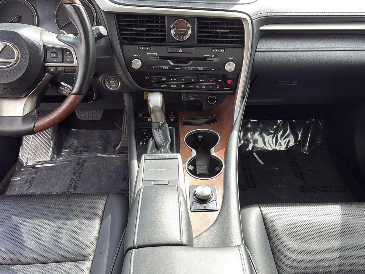 2022 Lexus RX 350 - Photo 12