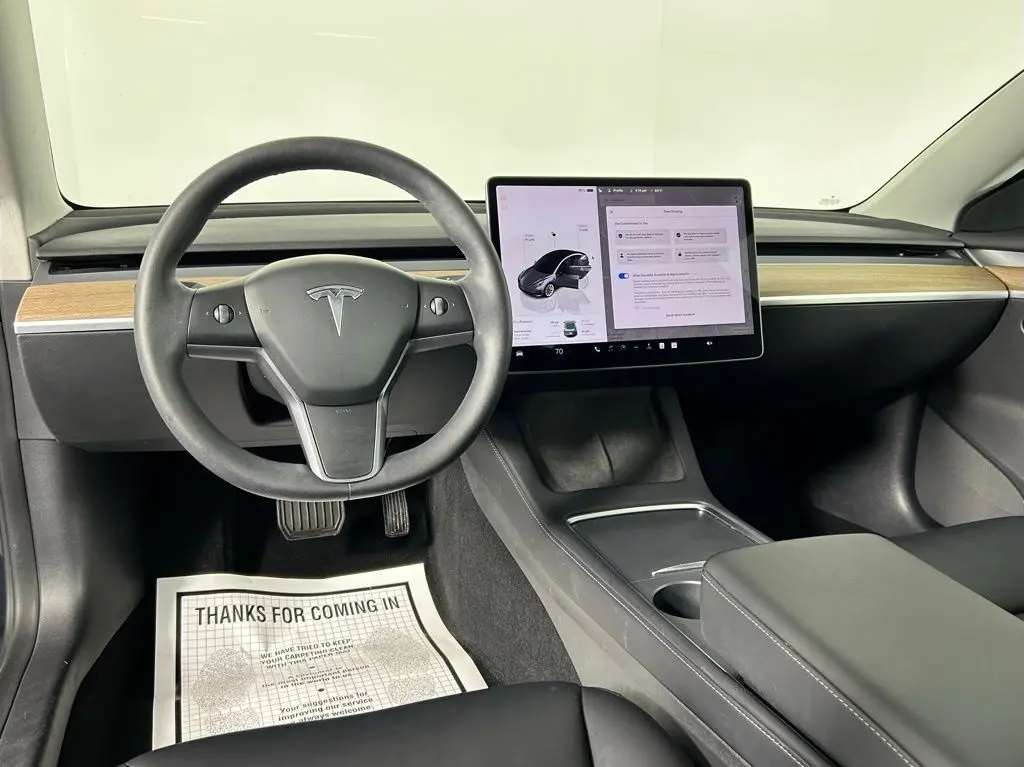 2022 Tesla Model 3 Long Range photo 15
