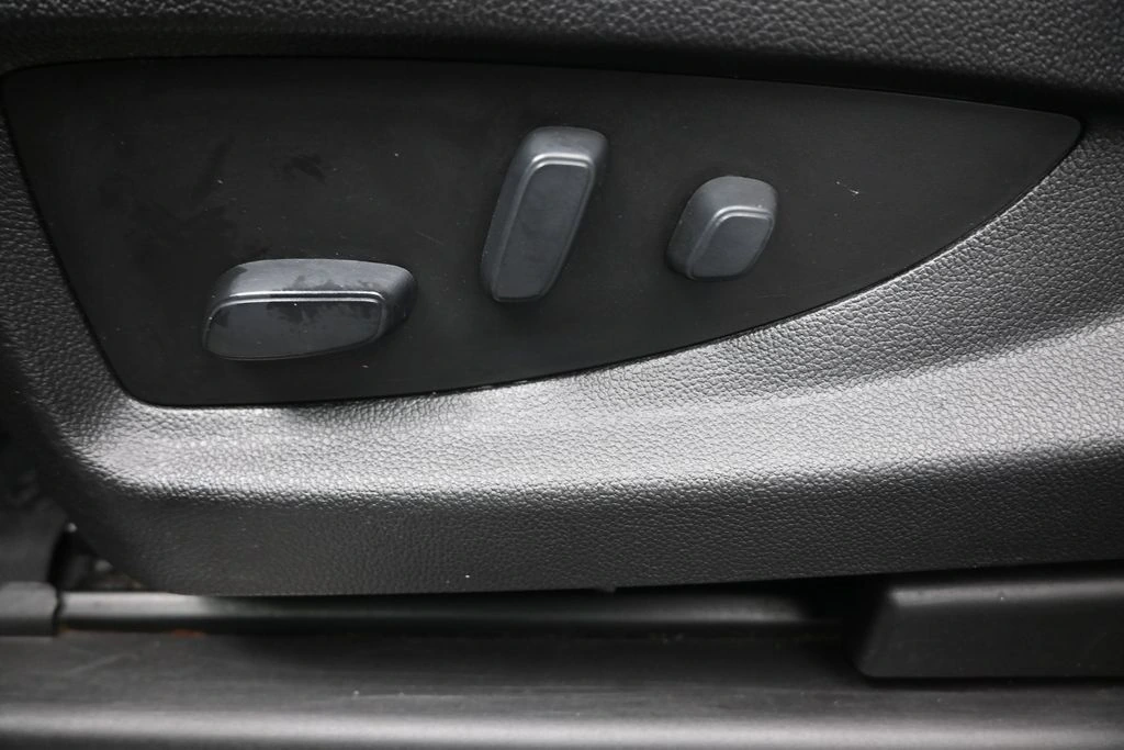 2019 GMC Yukon XL SLT - Photo 9