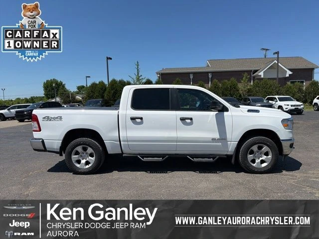 2023 RAM 1500 Big Horn/Lone Star 4x4 Crew Cab 5'7's photo