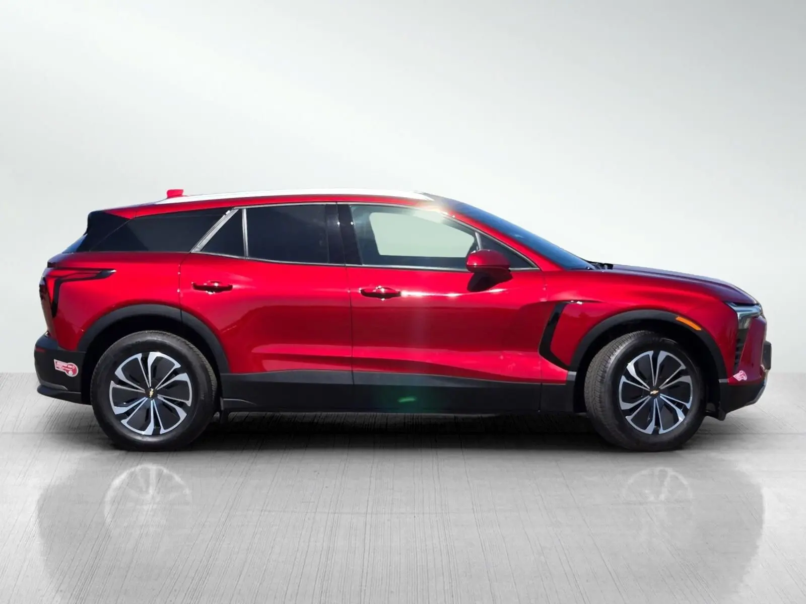 2024 Chevrolet Blazer EV photo 3