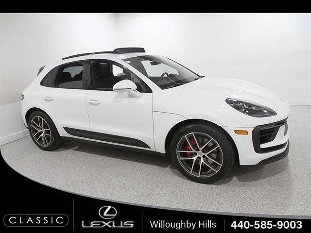 2023 Porsche Macan