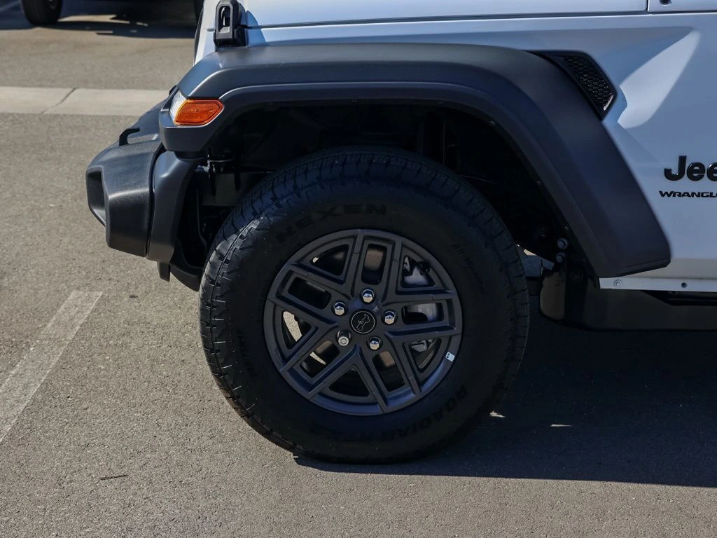 2026 Jeep Wrangler 4-Door Sport - Photo 11