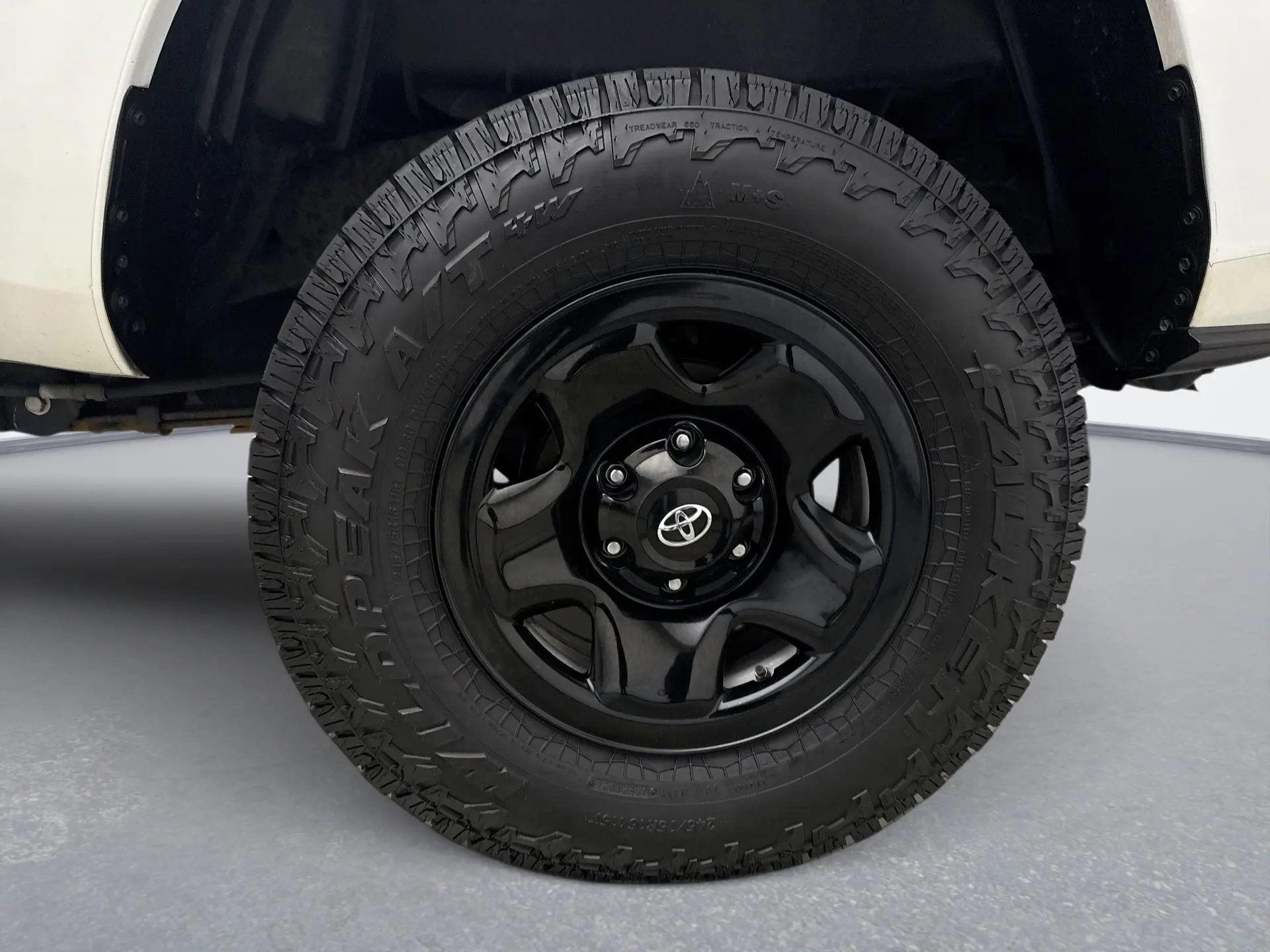 2020 Toyota Tacoma SR photo 17