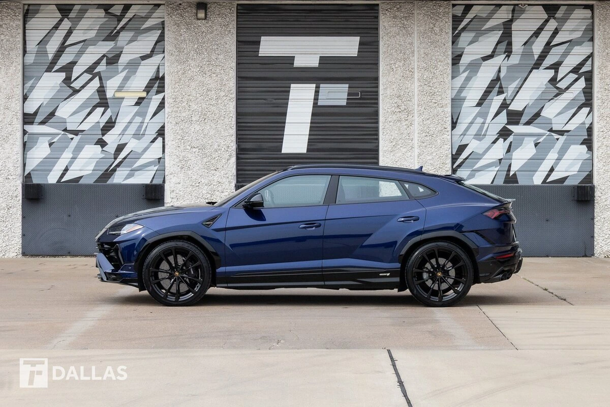 2024 Lamborghini Urus