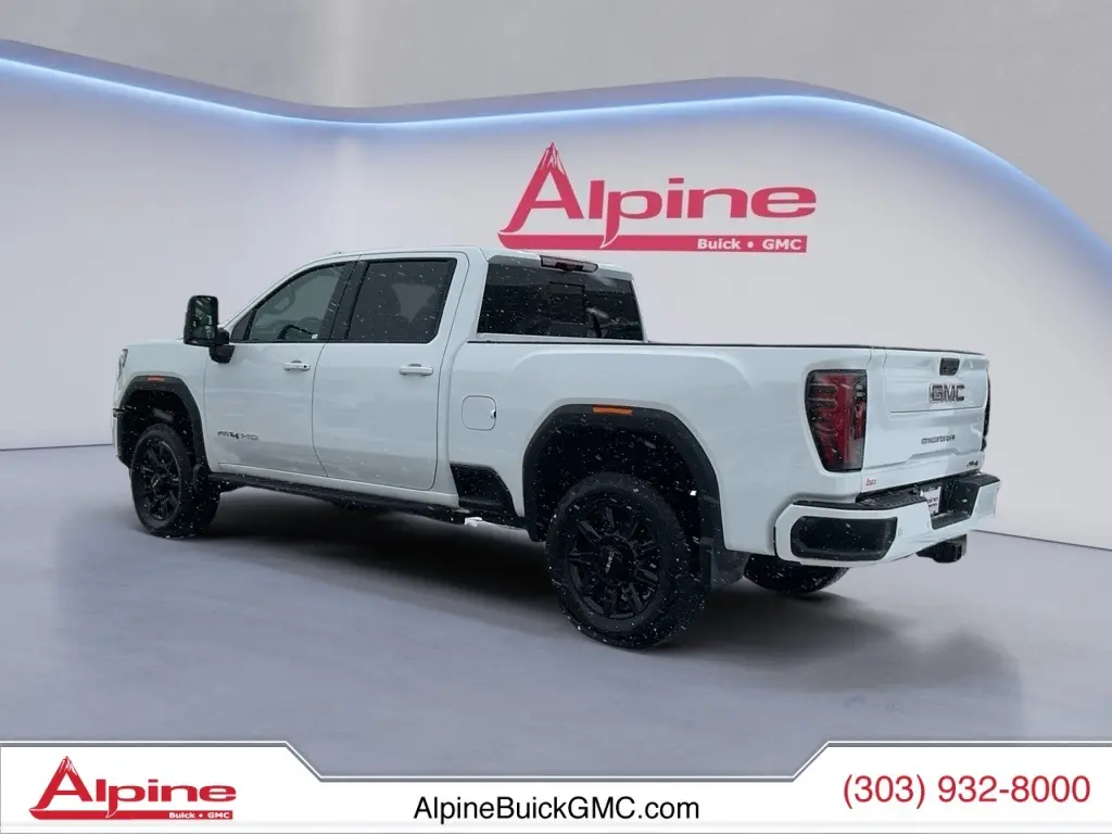 2024 Gmc Sierra 2500 HD AT4 photo 2
