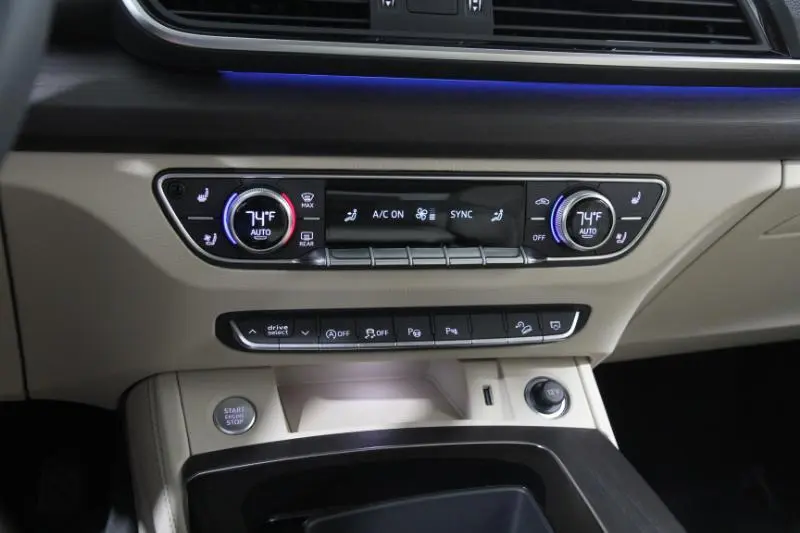 2024 Audi Q5 S line Premium Prestige photo 11
