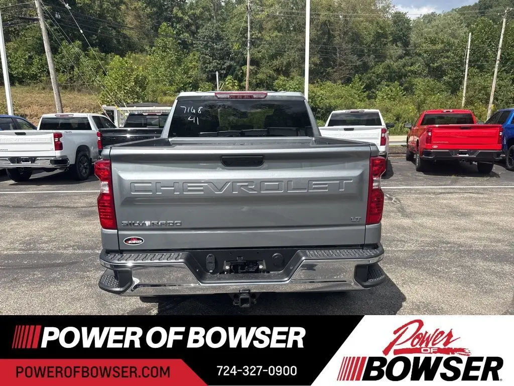 2026 Chevrolet Silverado 1500 LT photo 6