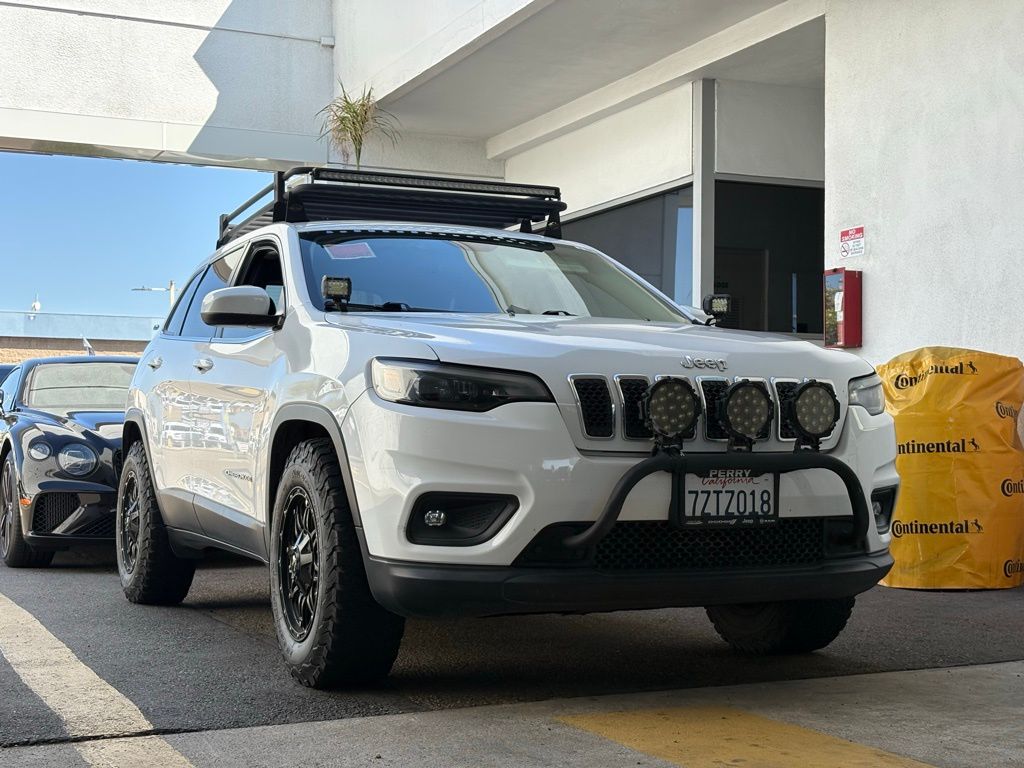 Vehicle