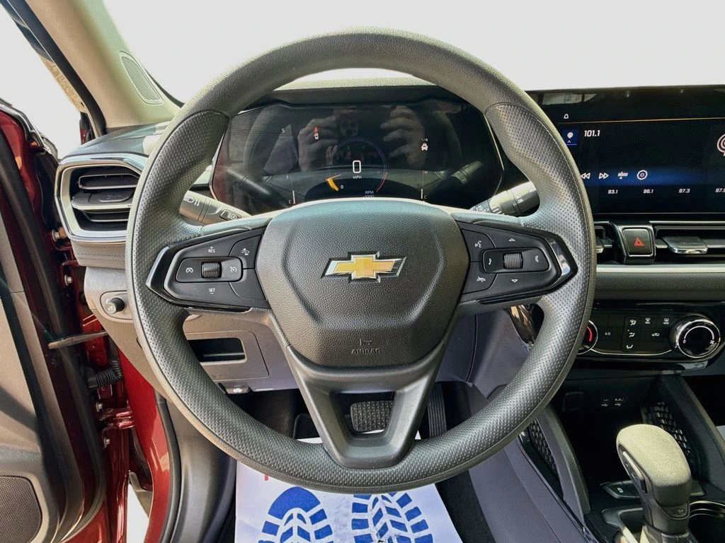 2025 Chevrolet Trailblazer LT - Photo 11