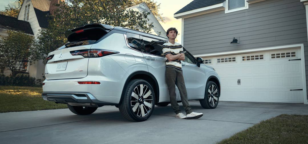 2026 Mitsubishi Outlander Exterior