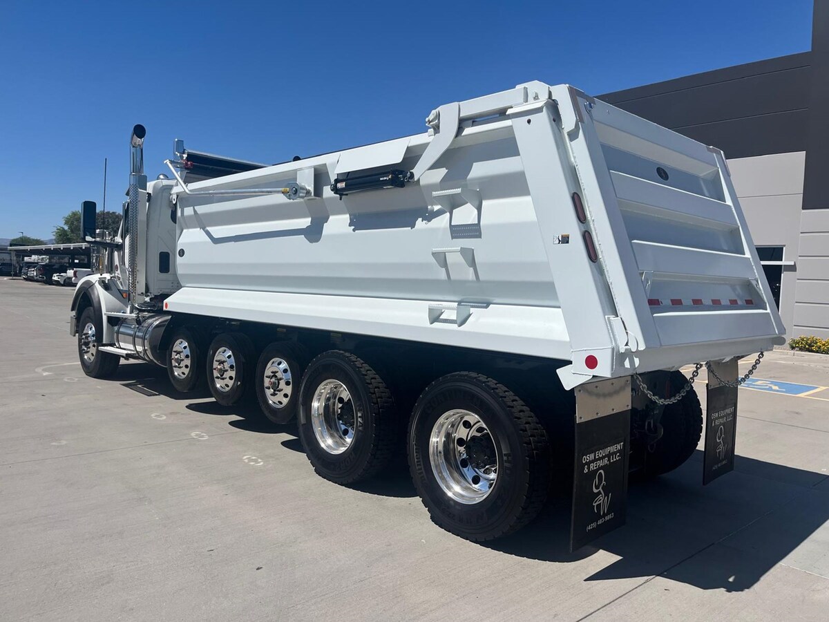 2026 International HX in Tucson, AZ — photo 3