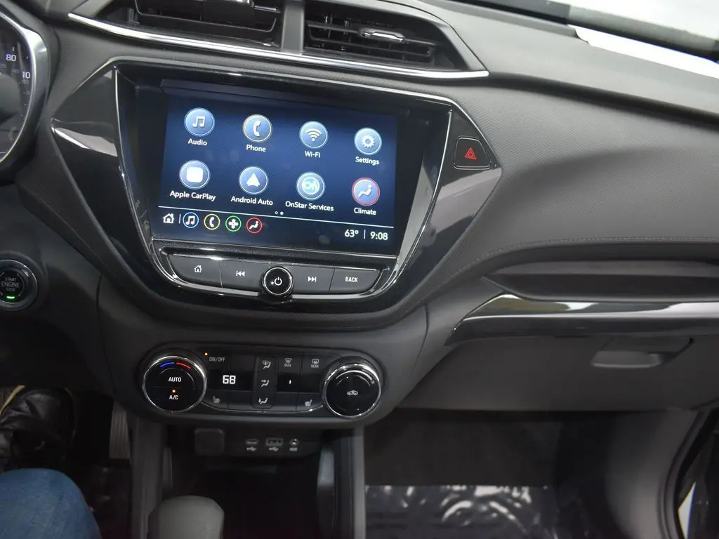 2023 Chevrolet Trailblazer LT photo 18