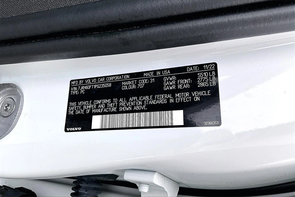 2023 Volvo - image 19