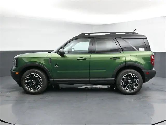 2025 Ford Bronco Sport Outer Banks photo 4