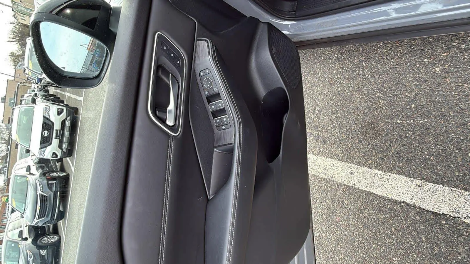 2024 Nissan Rogue Platinum photo 9