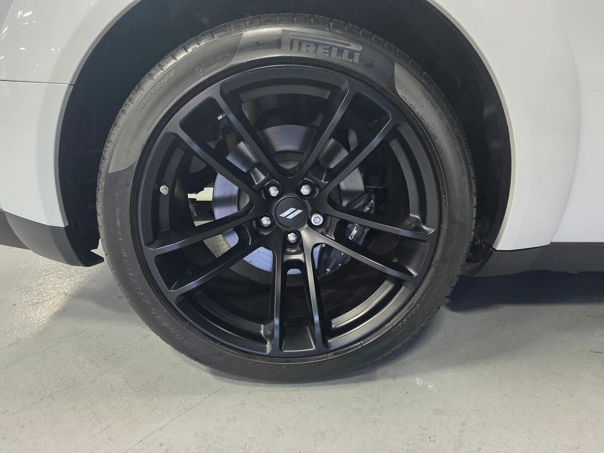 2023 Dodge Challenger R/T - Photo 17