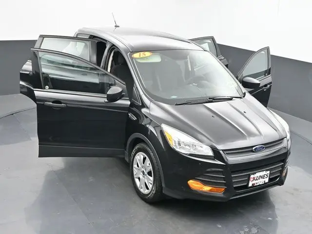 2015 Ford Escape S photo 46