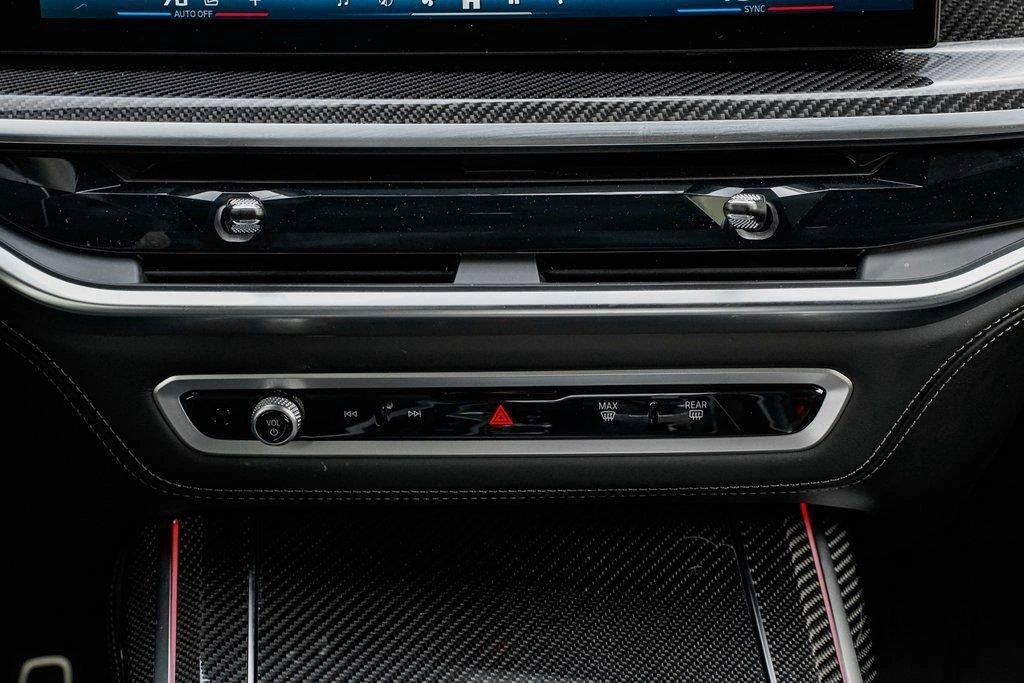 2025 BMW X7 M60i - Photo 14