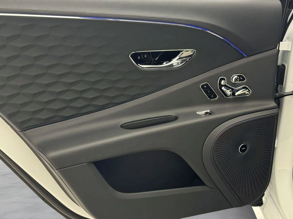 2026 Bentley Flying Spur Speed - Photo 20