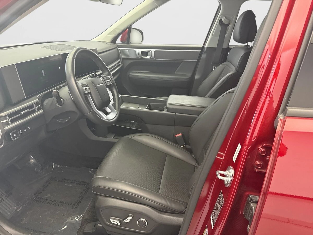 2025 Hyundai Santa Fe SEL - Photo 11
