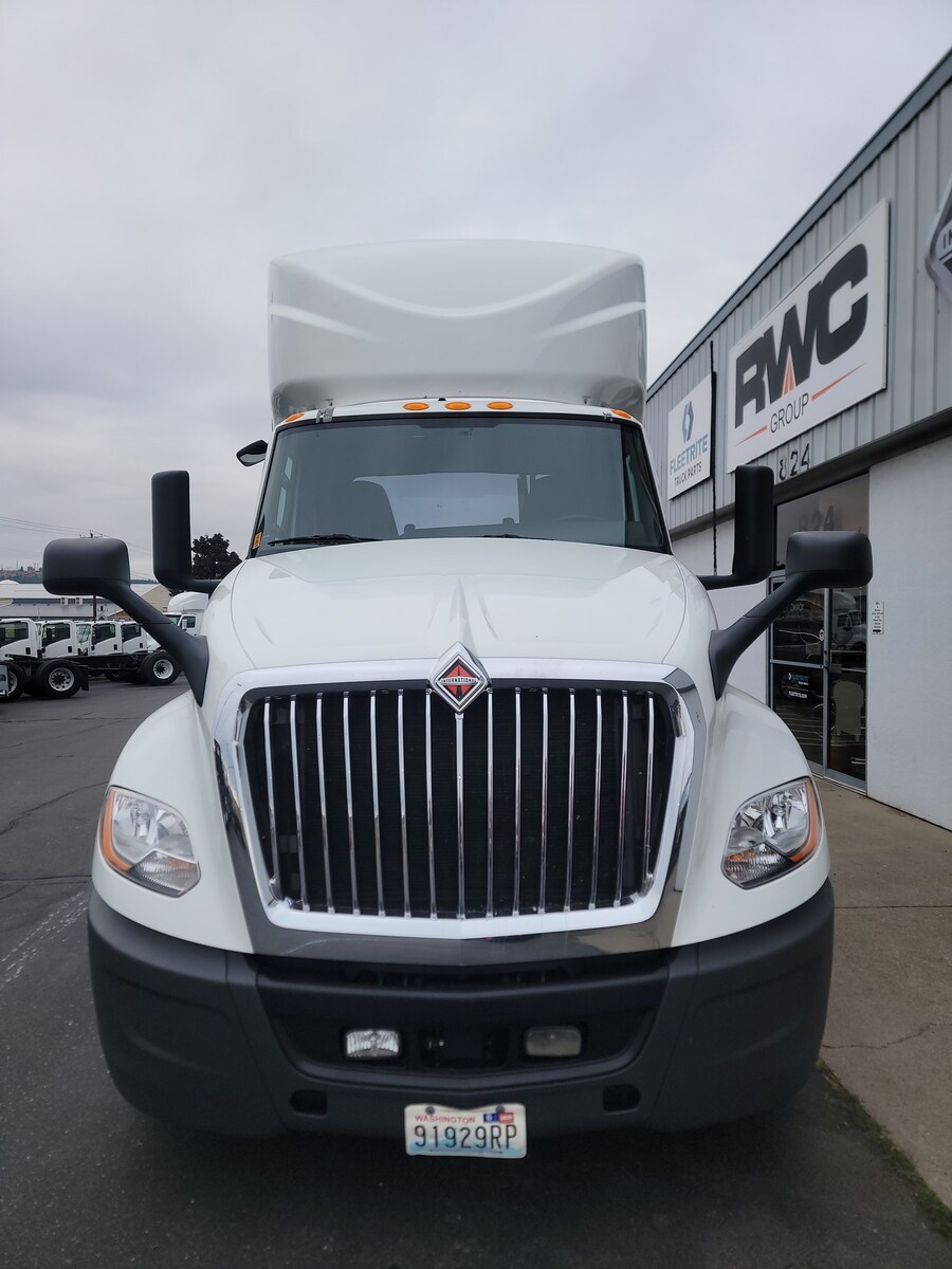 2022 International LT in Spokane, WA — photo 2