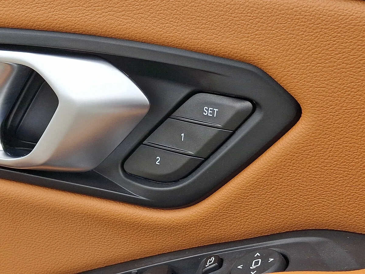 2023 BMW 3 Series 330i - Photo 25