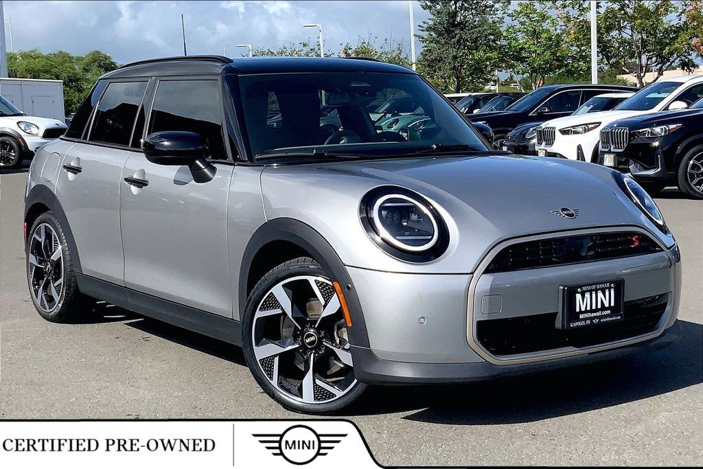 2025 MINI Cooper S Signature Plus at MINI of Hawaii, photo 1