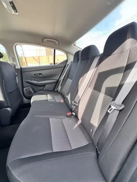 2025 Nissan Sentra SV photo 28