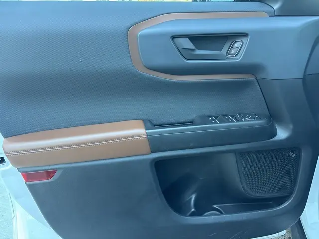2021 Ford Bronco Sport Outer Banks photo 16