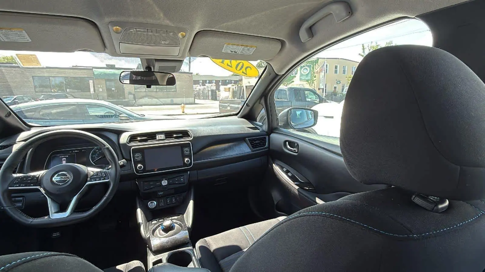 2021 Nissan Leaf SV Plus photo 21